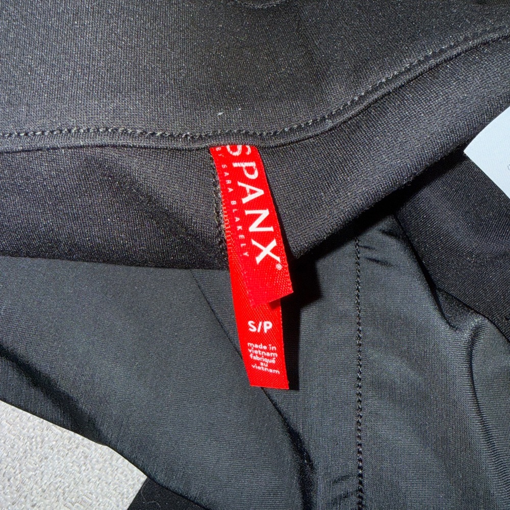 SPANX Shaping The Perfect Pant Ankle 4-Pocket in Classic Black Women’s Small - Picture 7 of 7